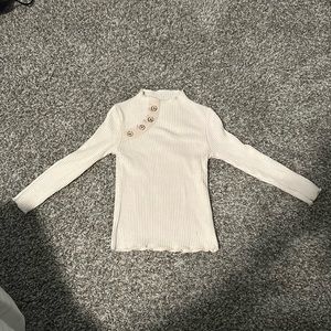 Toddler girl cream long sleeve top with gold button detail fits size 3/4T